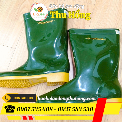Ủng nhựa rêu vàng Thuỳ Dương Ủng nhựa rêu vàng Thuỳ Dương
