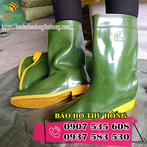 ủng Việt Thắng xanh rêu