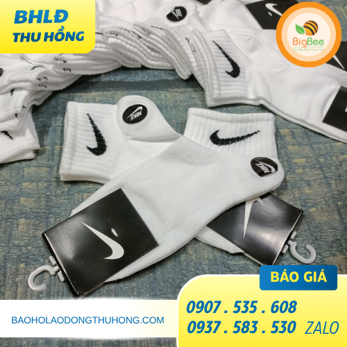 Vớ Nike trắng cổ ngắn freesize nam nữ Vớ Nike trắng cổ ngắn freesize nam nữ