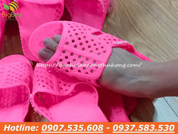 xưởng chuyên sỉ dép tổ ong màu hồng tại TPHCM