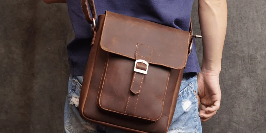 Túi Đeo Chéo Nam Da Bò Cao Cấp | Sang Trọng Và Phong Cách