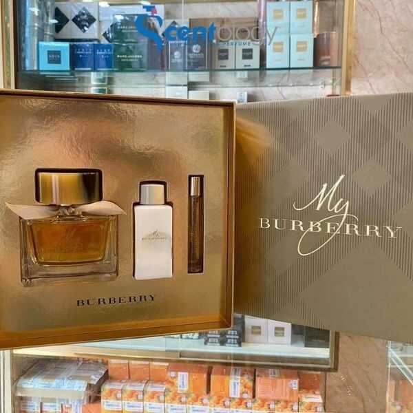 GIFT SET NƯỚC HOA NỮ BURBERRY MY BURBERRY 3PCS