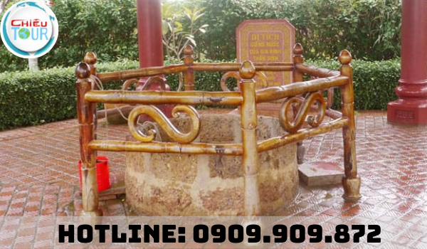 Giếng nước trong khuôn viên nhà Tây Sơn