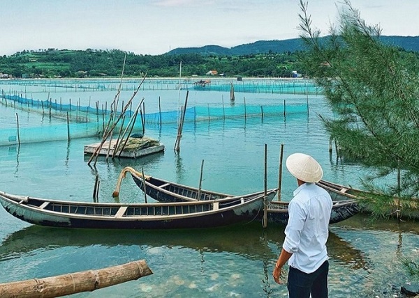 Một góc tại Đầm Ô Loan - Phú Yên