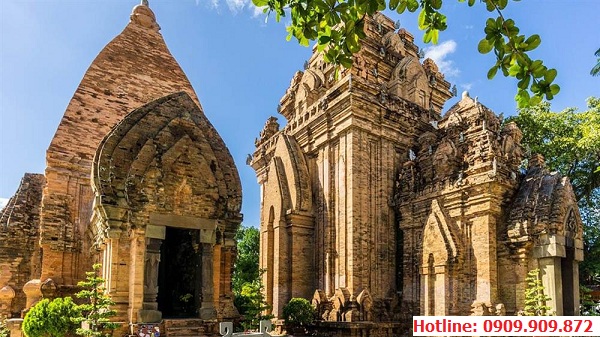Tháp Bà Ponagar tại Nha Trang
