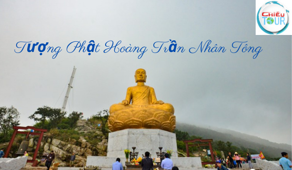 Tượng Phật Hoàng Trần Nhân Tông trên đỉnh Núi Yên Tử