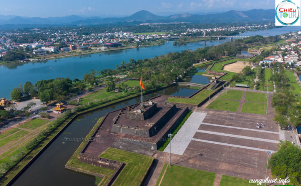 Kỳ Đài tại Huế