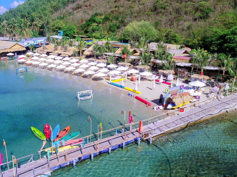 Bãi Biển trện Đảo Robinson Nha Trang