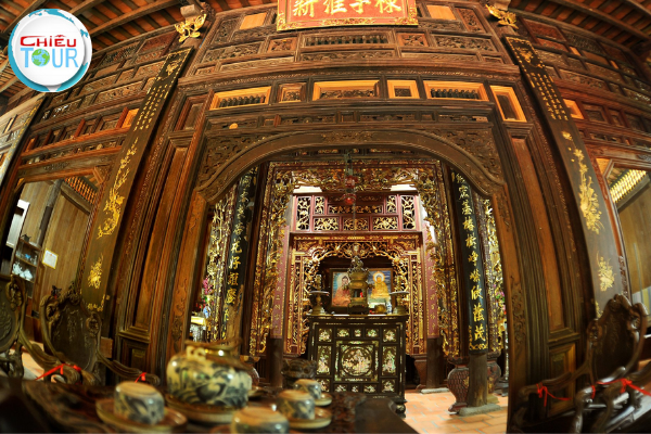 Kiến trúc bên trong nhà cổ