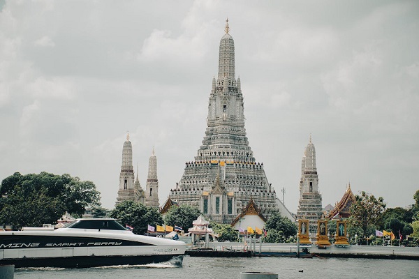 chua-wat-arun-tai-bangkok-thai-lan.jpg