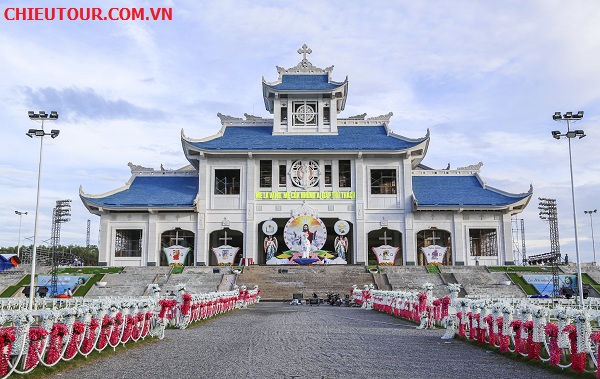 Tour Đà Nẵng - Huế - Quảng Bình giá rẻ 4 ngày 3 đêm
