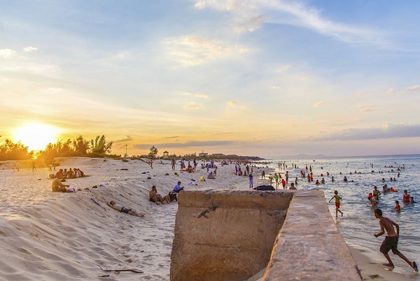 bien-nha-le-tai-quang-binh