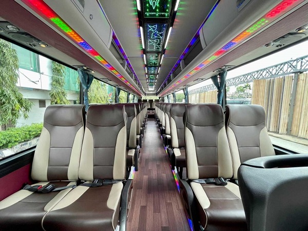 cho-thue-xe-du-lich-45-cho-4.jpg