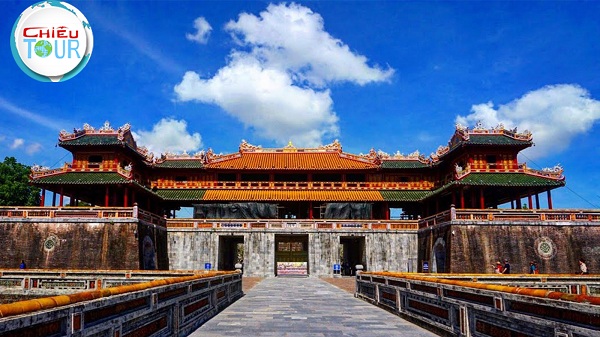 Cổng Ngọ Môn tại Kinh Thành Huế