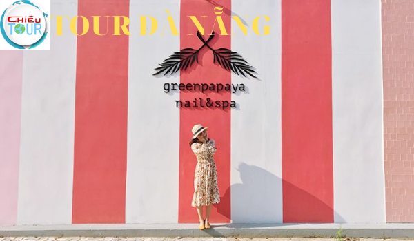 Bức tường sống ảo tại Đà Nẵng