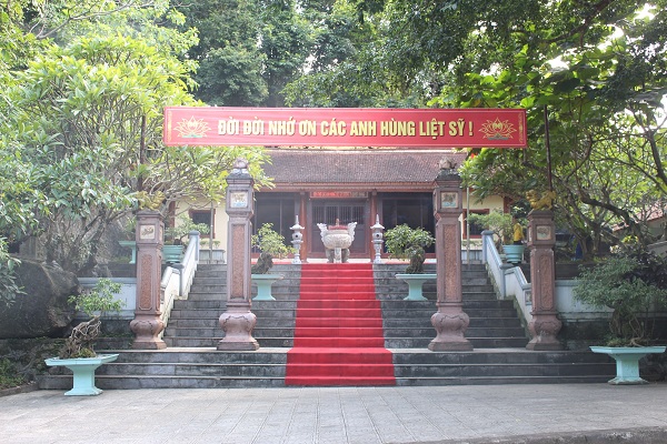 di-tich-hang-tam-co-tai-quang-binh