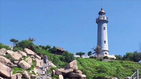 Hải Đăng tại Nam Du