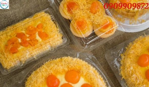 Bánh Bông Lan trứng muối