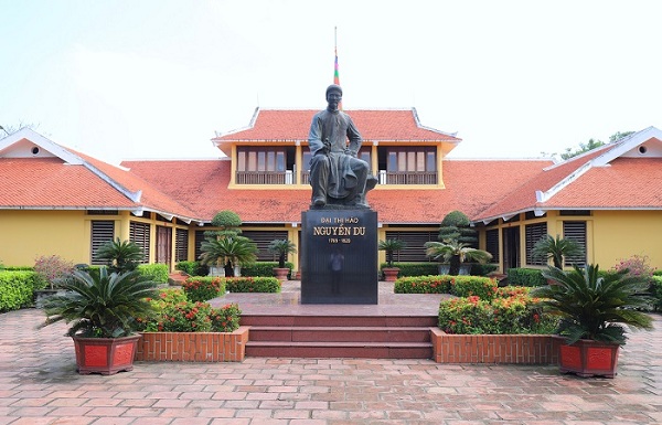 Khu lưu niệm Nguyễn Du - Hà Tĩnh