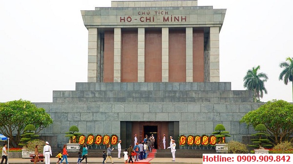 lang-chu-tich-tai-quang-truong-ba-dinh