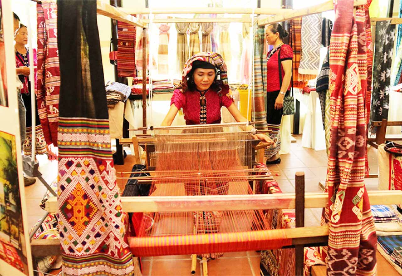 Làng văn hóa người Chăm