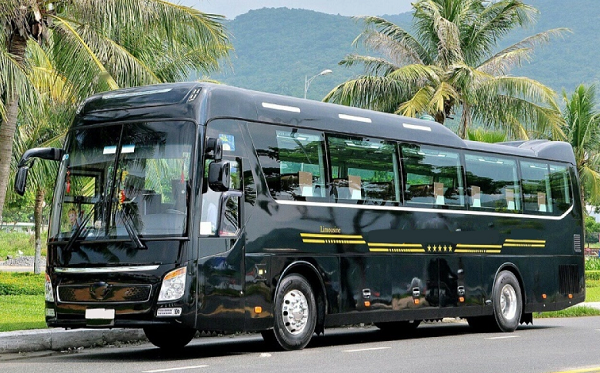 thue-xe-limousine-16-cho-di-vung-tau-7.jpg