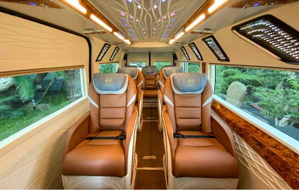 dich-vu-thue-xe-limousine-tai-tp-hcm-2.jpg