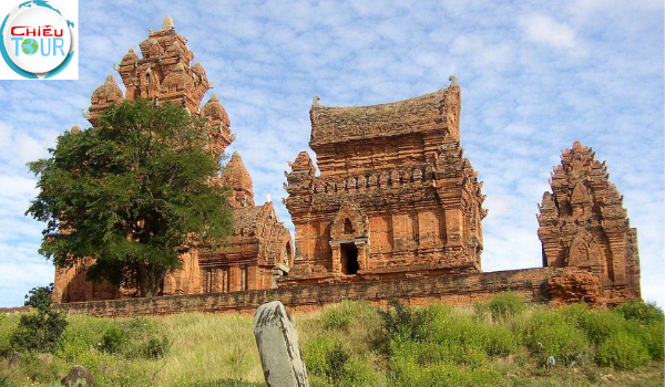 Tháp Bà Ponagar tại Nha Trang