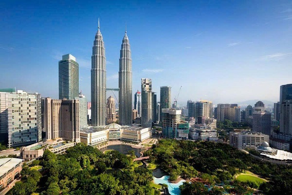 Tháp đôi Twin Tower tại Malaysia