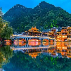 Tour Du Lịch Trương Gia Giới - Phượng Hoàng Cổ Trấn 5 Ngày 4 Đêm