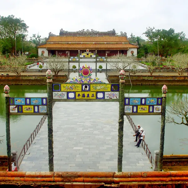 Tour Huế - Quảng Trị - Quảng Bình 3 Ngày 2 Đêm