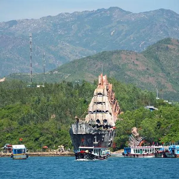 Tour Du Lịch Cần Thơ Đi Đảo Bình Ba - Nha Trang