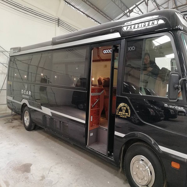 Thuê Xe Limousine 12 Chỗ Đi Phan Thiết