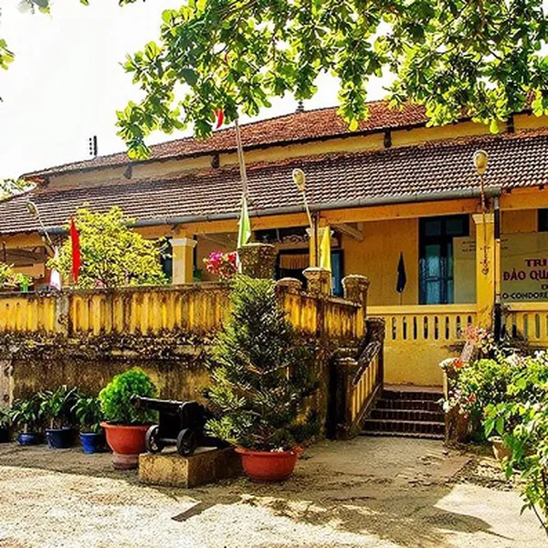 Tour Côn Đảo 2 Ngày 1 Đêm Giá Re