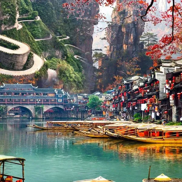 Tour Du Lịch Trương Gia Giới - Phượng Hoàng Cổ Trấn 5 Ngày 4 Đêm