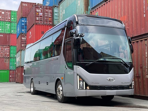 thue-xe-29-cho-di-nha-trang.jpg