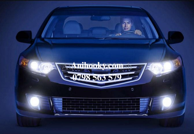 Đèn LED được sử dụng phổ biến cho cả đèn pha, đèn hậu và đèn xi-nhan Đèn LED được sử dụng phổ biến cho cả đèn pha, đèn hậu và đèn xi-nhan