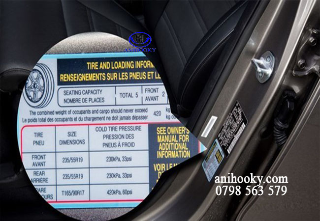 bơm lốp xe ô tô bơm lốp xe ô tô