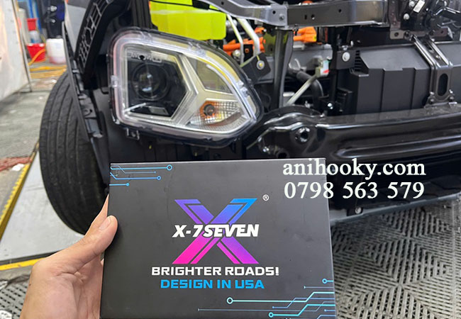 lắp đặt bóng đèn led mới cho xe theo đúng vị trí đã tháo lắp đặt bóng đèn led mới cho xe theo đúng vị trí đã tháo