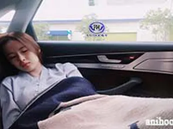 Cách để ngủ trên xe ô tô an toàn ít ai biết!