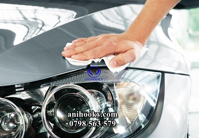 vệ sinh định kỳ bề mặt đèn led gầm ô tô vệ sinh định kỳ bề mặt đèn led gầm ô tô