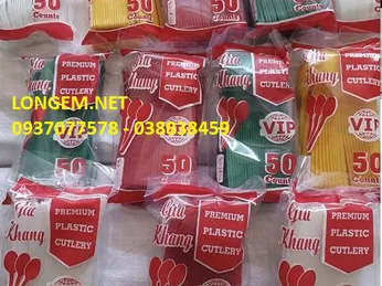 MUỖNG NHỰA 1 GÓI 50 CÁI – 1 THUNG 100 GOI = 5000 CÁI