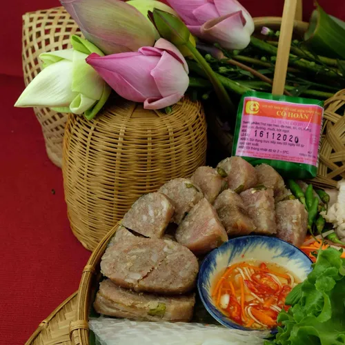 Bì Mắm Cô Hoàn