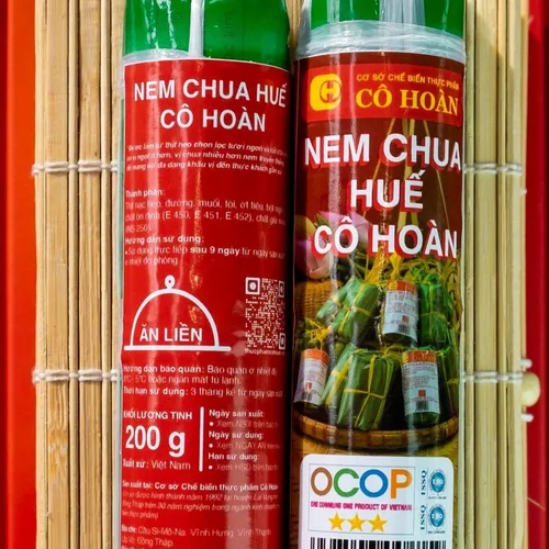 Nem Huế Cô Hoàn - Đòn