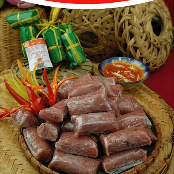 Nem Huế Cô Hoàn - Lá