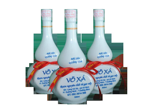 Rượu Võ Xá là sự kết hợp giữa nước tinh khiết trong động Cát Trắng, gạo quê và công thức lên men bí truyền Rượu Võ Xá là sự kết hợp giữa nước tinh khiết trong động Cát Trắng, gạo quê và công thức lên men bí truyền