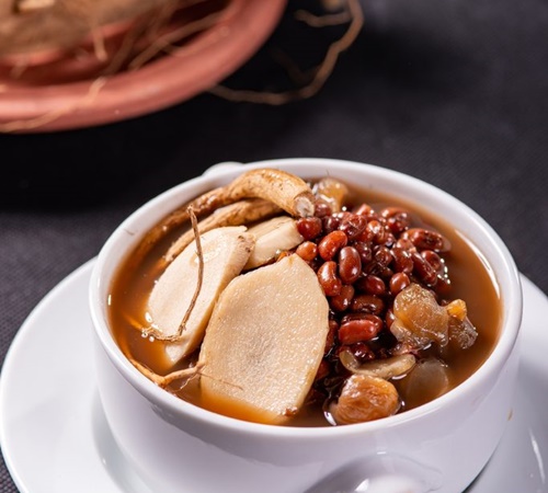 Đến Du lịch Quảng Bình bạn có thể thưởng thức các món đặc sản Quảng Bình từ Sâm Bố Chính Đến Du lịch Quảng Bình bạn có thể thưởng thức các món đặc sản Quảng Bình từ Sâm Bố Chính