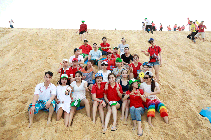 Mua tour du lịch Quảng Bình theo hình thức nhóm Mua tour du lịch Quảng Bình theo hình thức nhóm