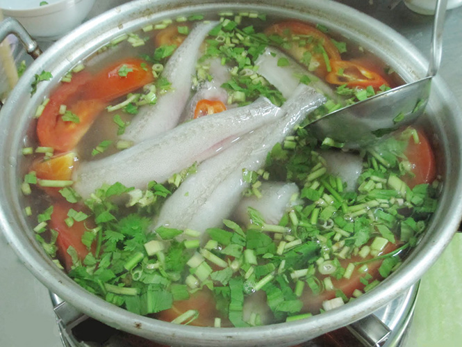 Lẩu cá khoai Quảng Bình làm mê mẩn thực khách Lẩu cá khoai Quảng Bình làm mê mẩn thực khách