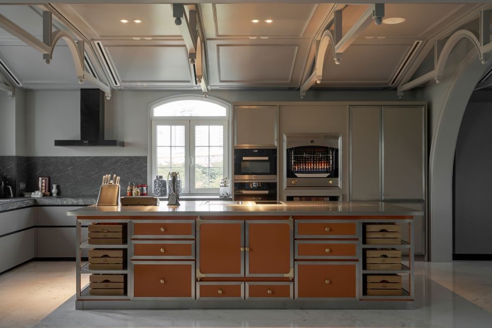 Phòng bếp- Thi công biệt thự cổ điển bởi công ty Kiến trúc Xanh Phòng bếp- Thi công biệt thự cổ điển bởi công ty Kiến trúc Xanh